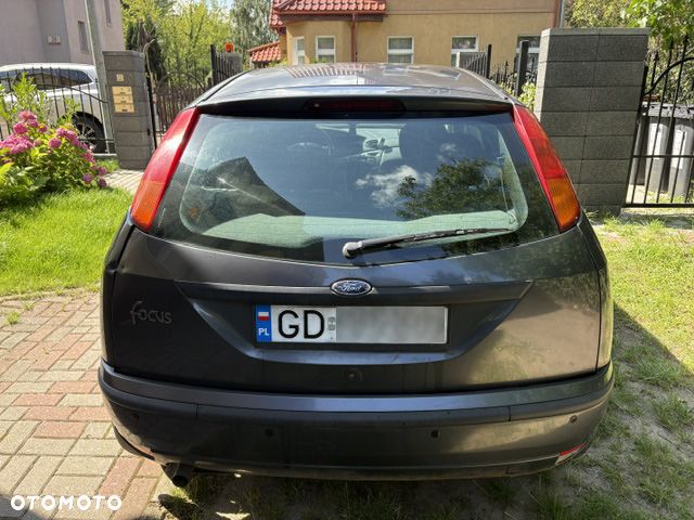 Ford Focus 1.6 FX Silver - 4