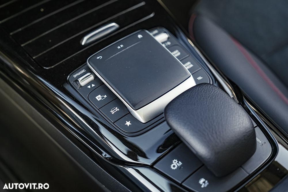 Mercedes-Benz CLA 45 AMG 4Matic+ AMG Speedshift 8G-DCT - 32