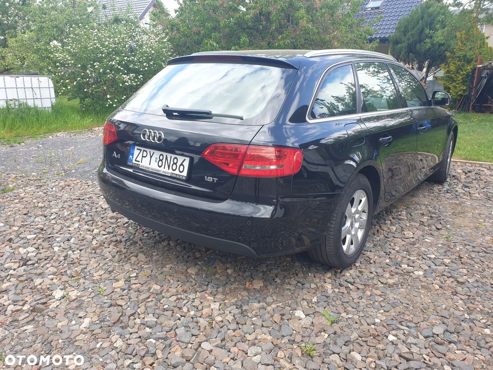 Audi A4 Avant 1.8 TFSI Attraction - 2