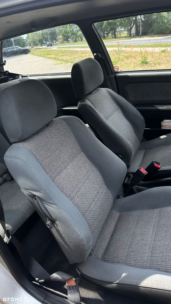Honda Civic 1.4 GL - 8