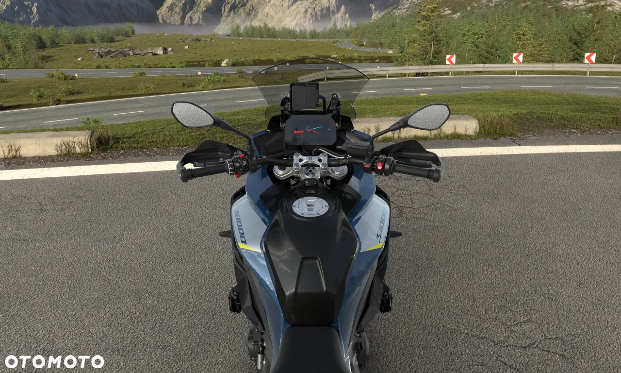 BMW XR - 2