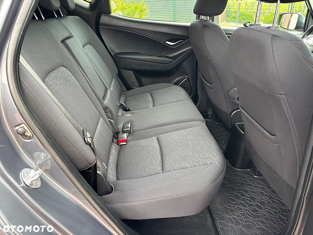 Hyundai ix20 1.4 CRDi Premium - 36