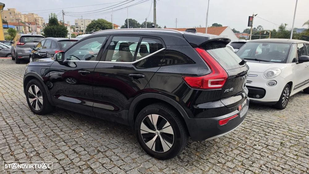 Volvo XC 40 1.5 T5 PHEV Momentum Plus - 4