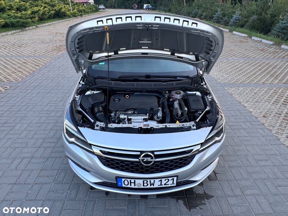 Opel Astra 1.4 Turbo Innovation - 36