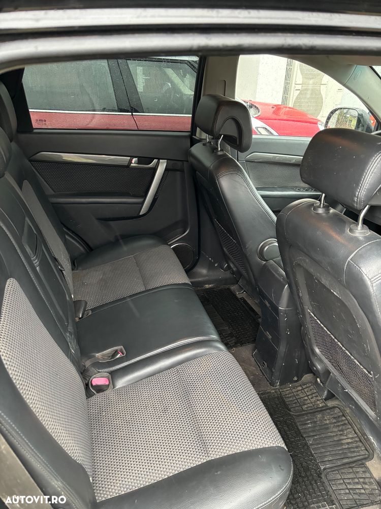 Chevrolet Captiva 2.0 4WD 7 Sitzer Automatik LT - 6