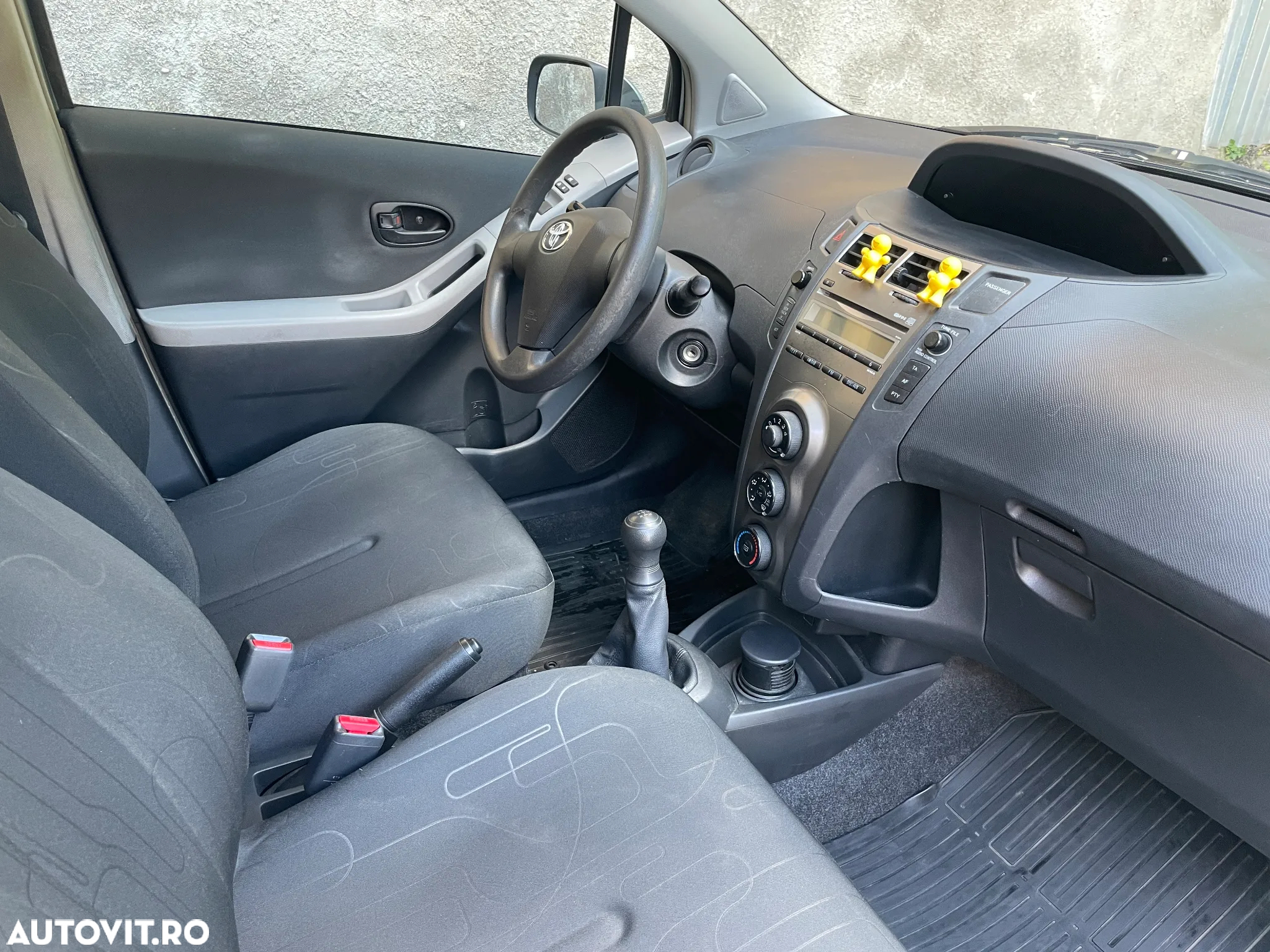 Toyota Yaris - 6
