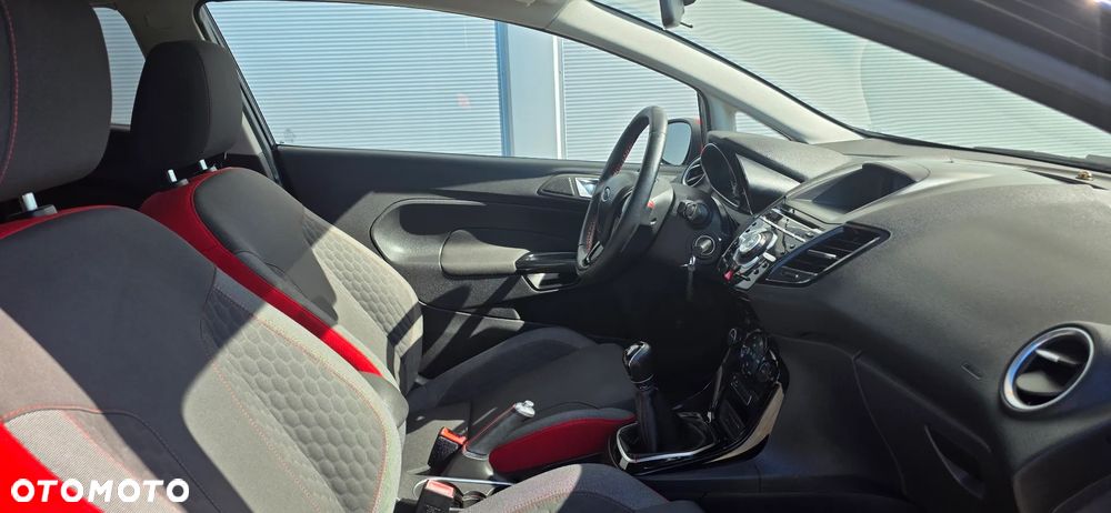 Ford Fiesta 1.0 EcoBoost STart-Stop ST-LINE - 16
