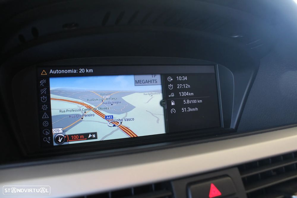 BMW 318 d Line Sport - 57