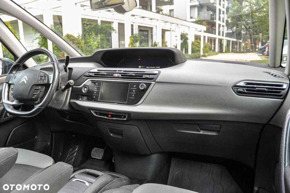 Citroën C4 Picasso - 10