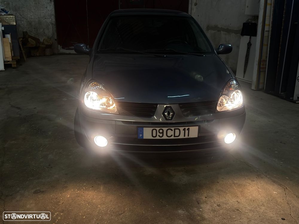 Renault Clio 1.2 16V SE Storia - 3