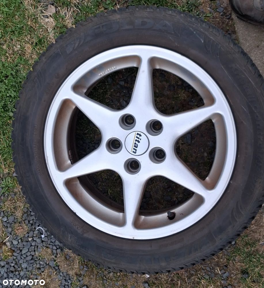 Kia Carens 1.6 GDI Business Line EU6 - 27