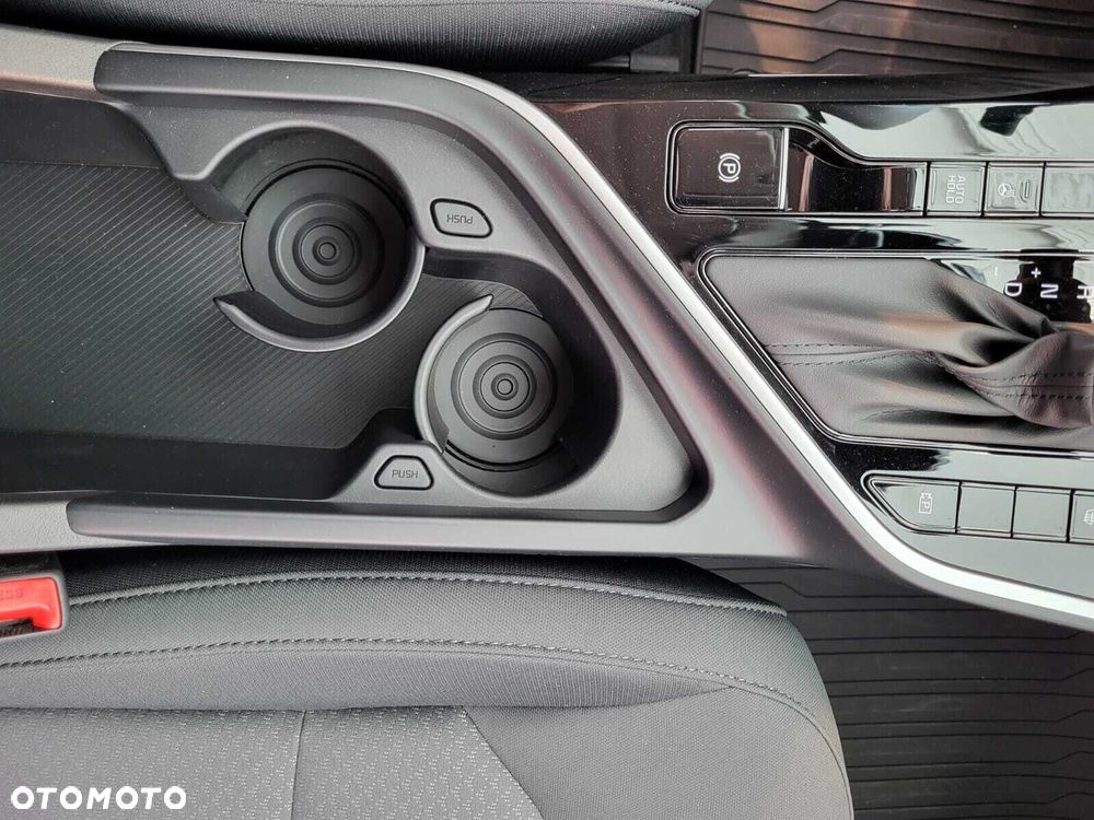 Kia Niro - 26