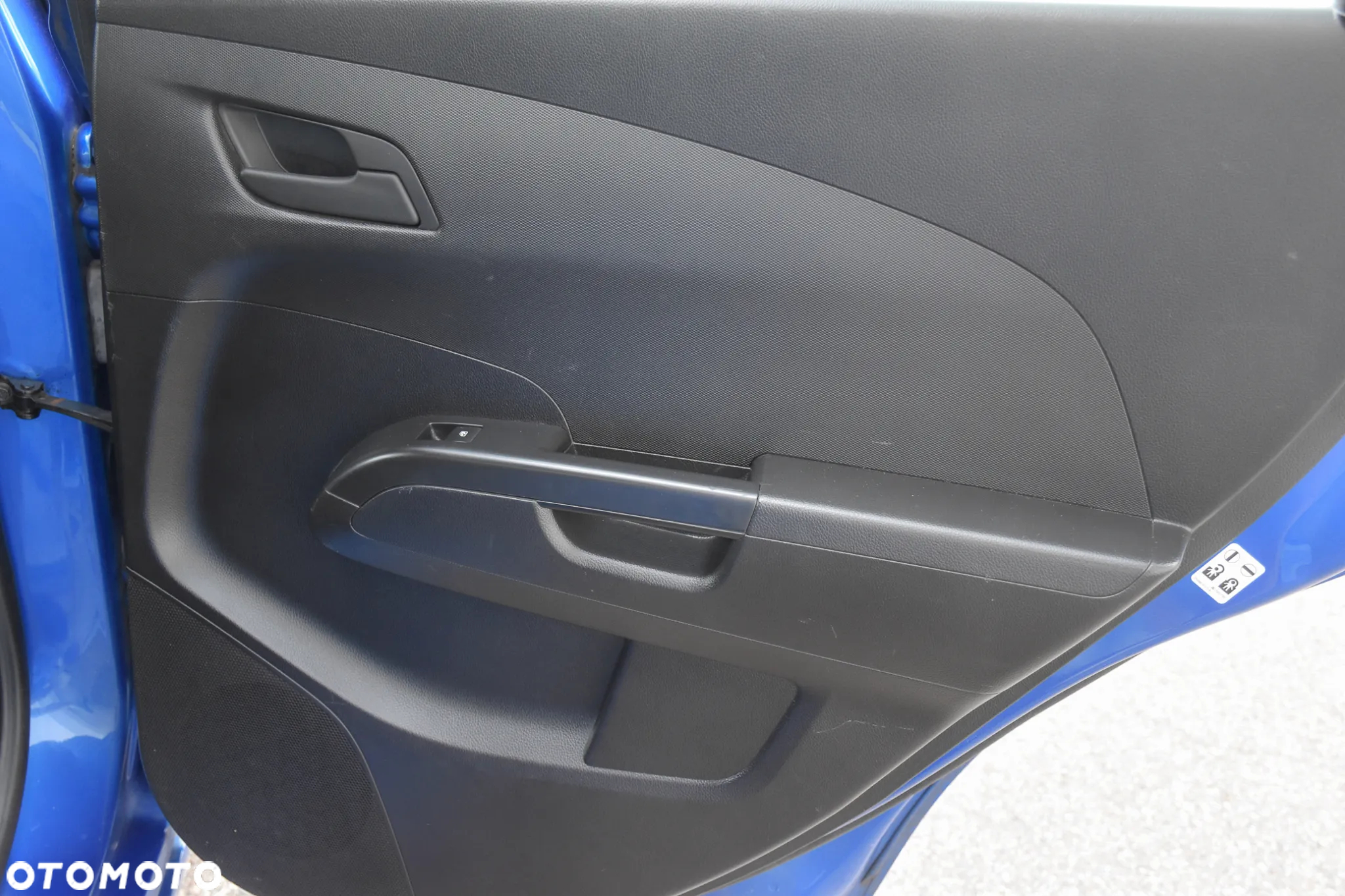 Chevrolet Aveo 1.4 16V LS Design+ - 31