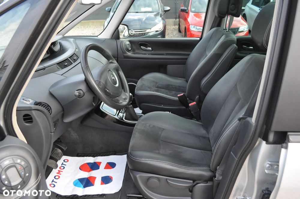 Renault Espace 2.0 dCi Privilege - 13