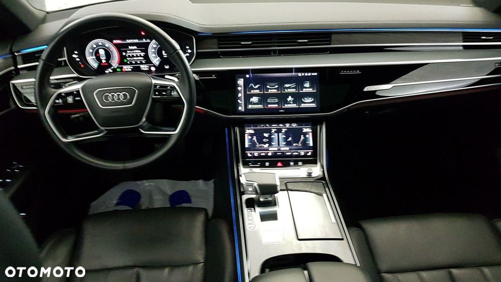 Audi A8 - 19