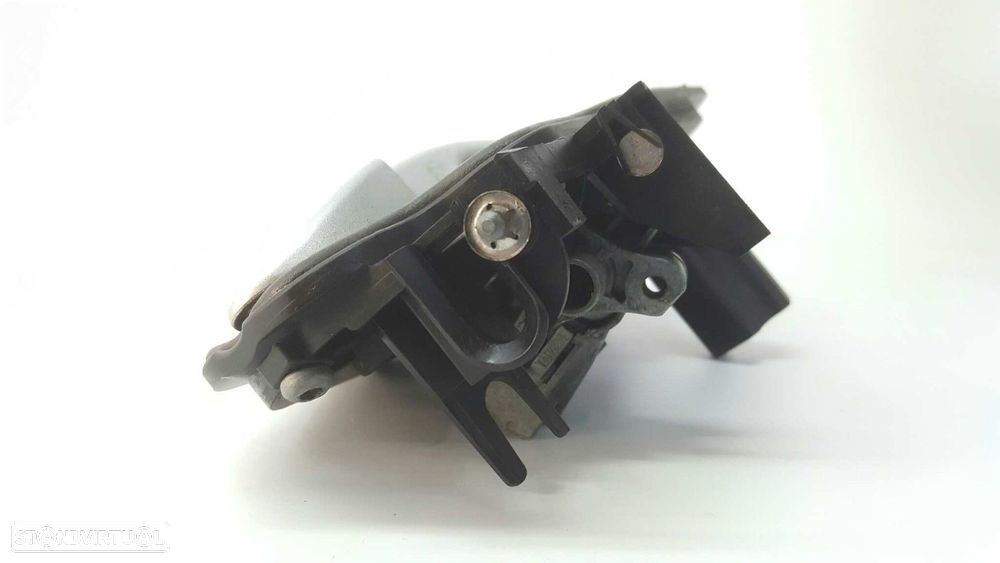 PUXADOR EXTERIOR TRASEIRO ESQUERDO BMW X3 (E83) 3.0SD - 8