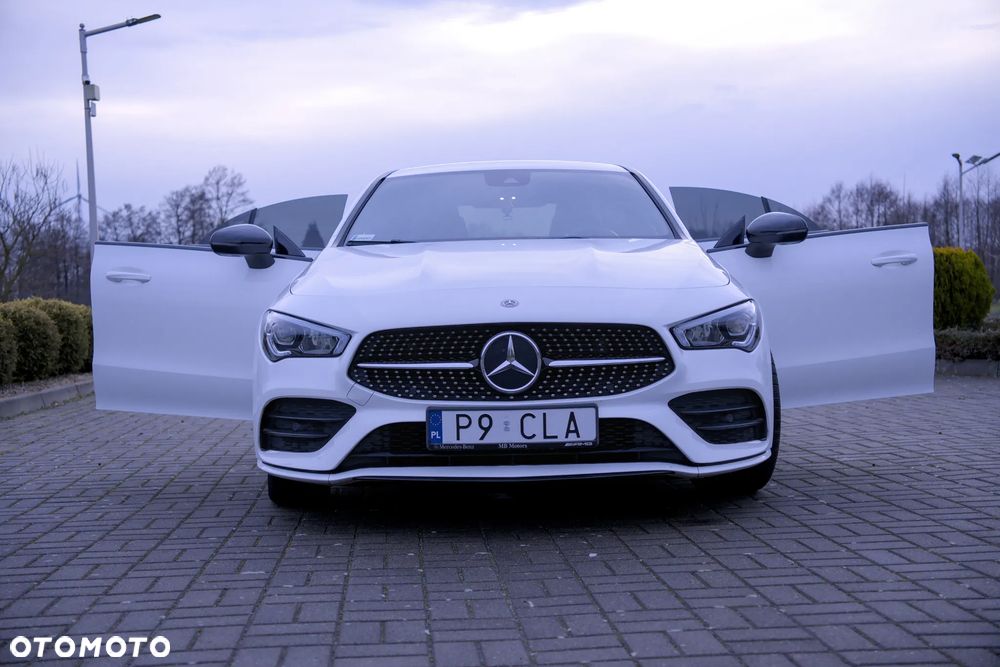 Mercedes-Benz CLA 180 AMG Line - 26
