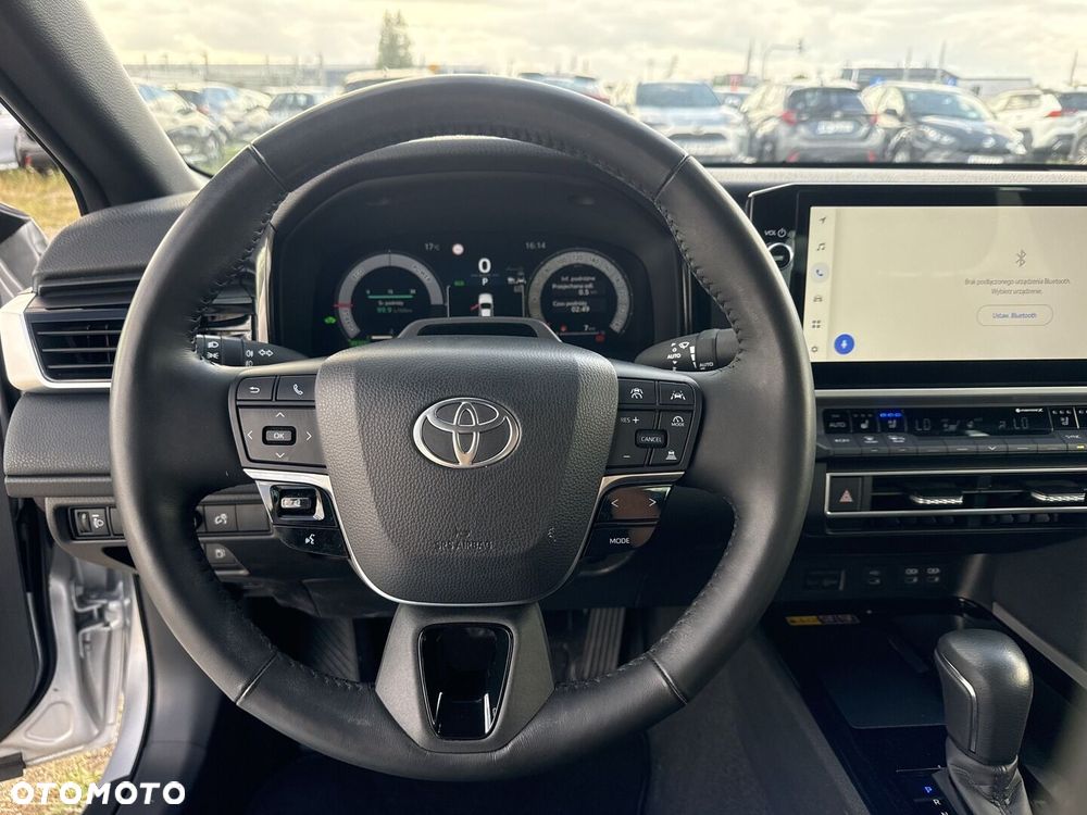 Toyota Camry - 20