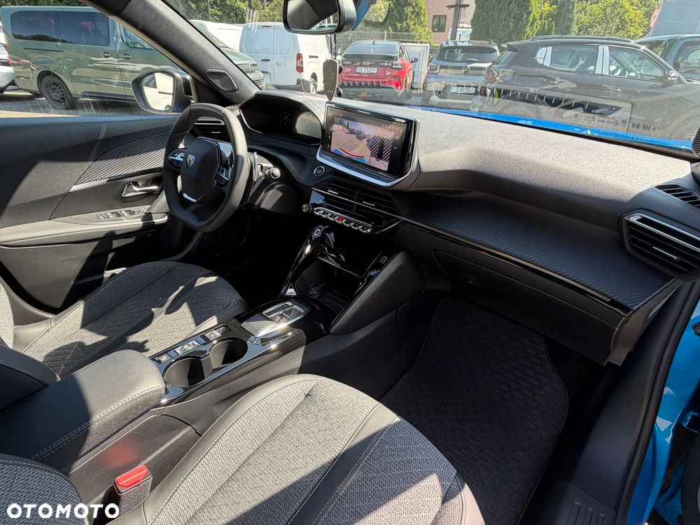 Peugeot 2008 1.2 PureTech Allure S&S EAT8 - 8