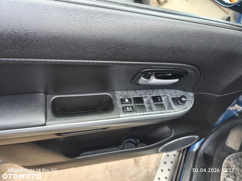 Suzuki Grand Vitara 1.9 DDiS - 23