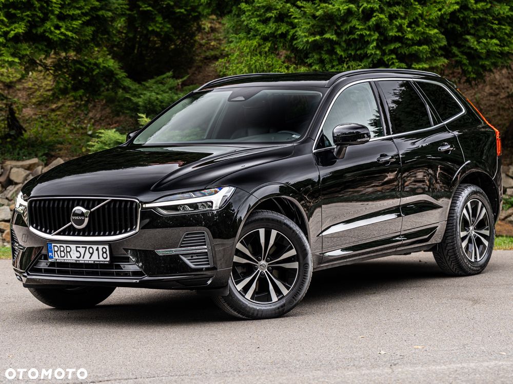 Volvo XC 60 B4 D AWD Geartronic Momentum Pro - 21