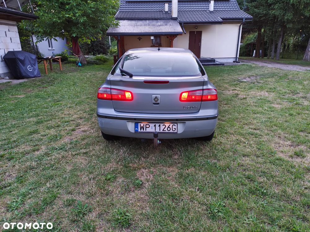 Renault Laguna 1.8 Privilege - 3