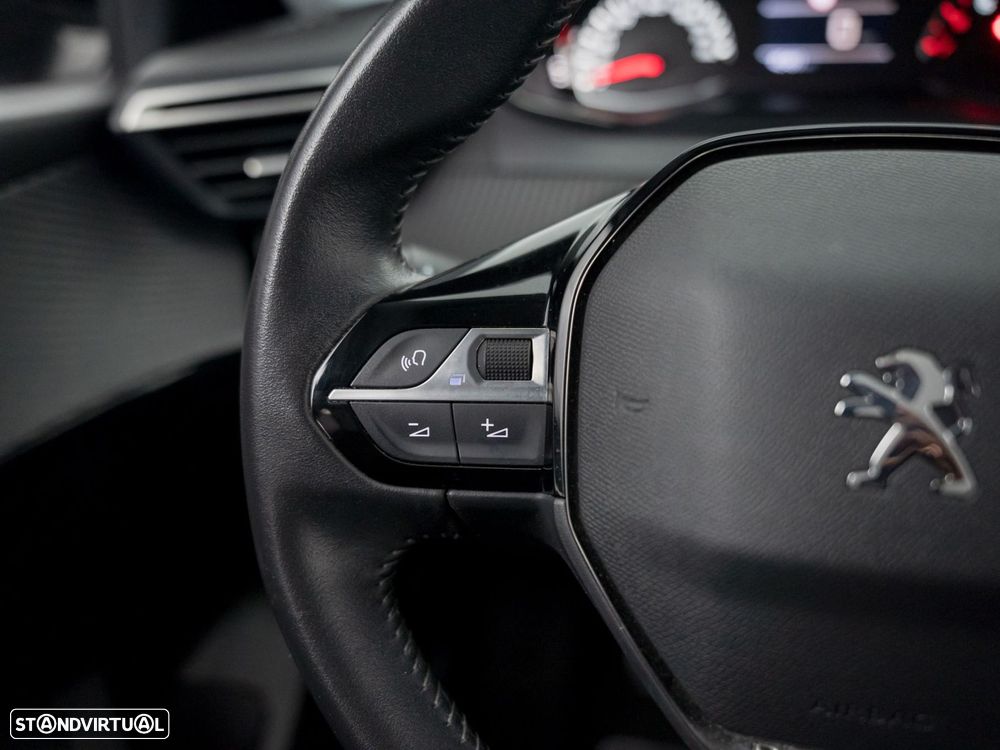 Peugeot 208 1.2 PureTech Active - 19