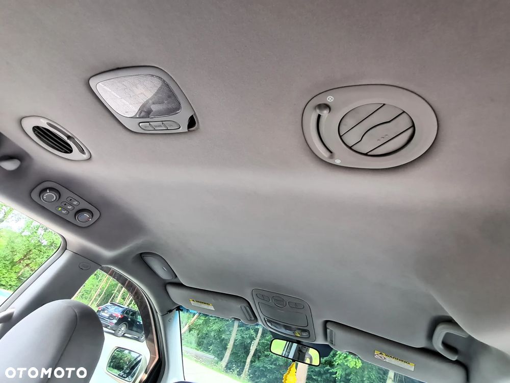 Kia Carnival 2.9 CRDi Tour - 20