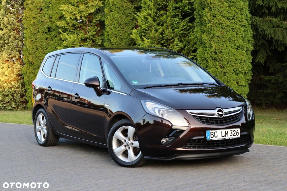 Opel Zafira 1.4 T Cosmo EcoFLEX S&S EU6 - 11