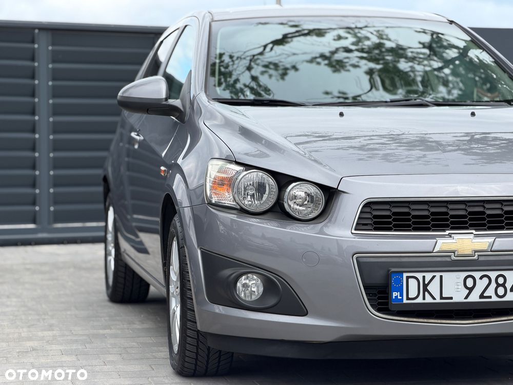 Chevrolet Aveo 1.6 LTZ - 8