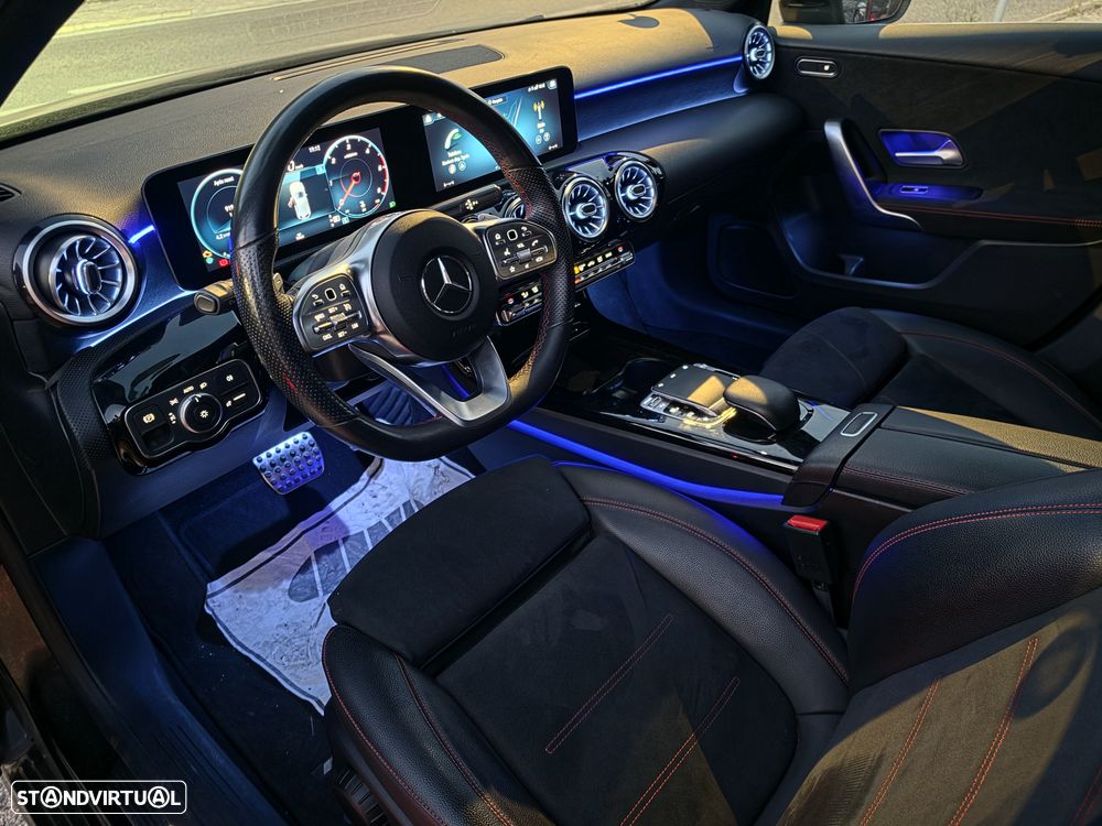 Mercedes-Benz A 180 d 8G-DCT AMG Line - 4
