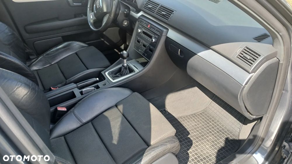 Audi A4 Avant 1.8T - 8