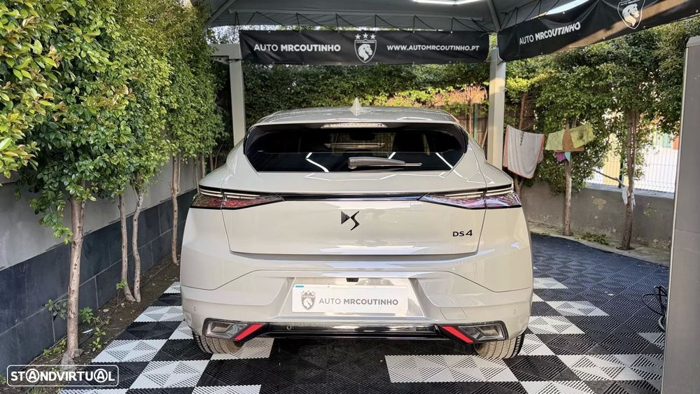 DS DS4 1.2 PureTech Performance Line EAT8 - 9