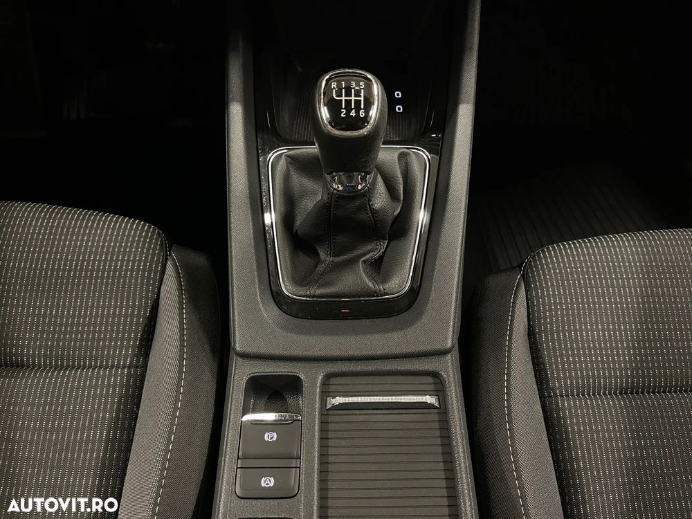Skoda Octavia 2.0 TDI Ambition - 26