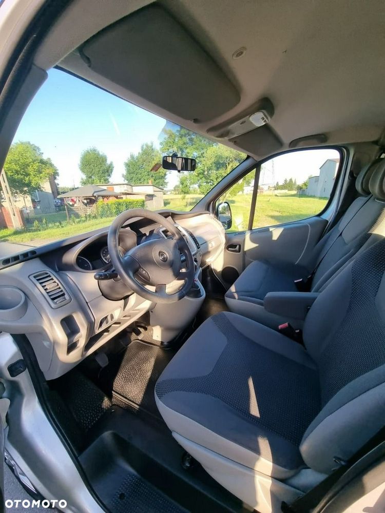 Opel Vivaro - 6
