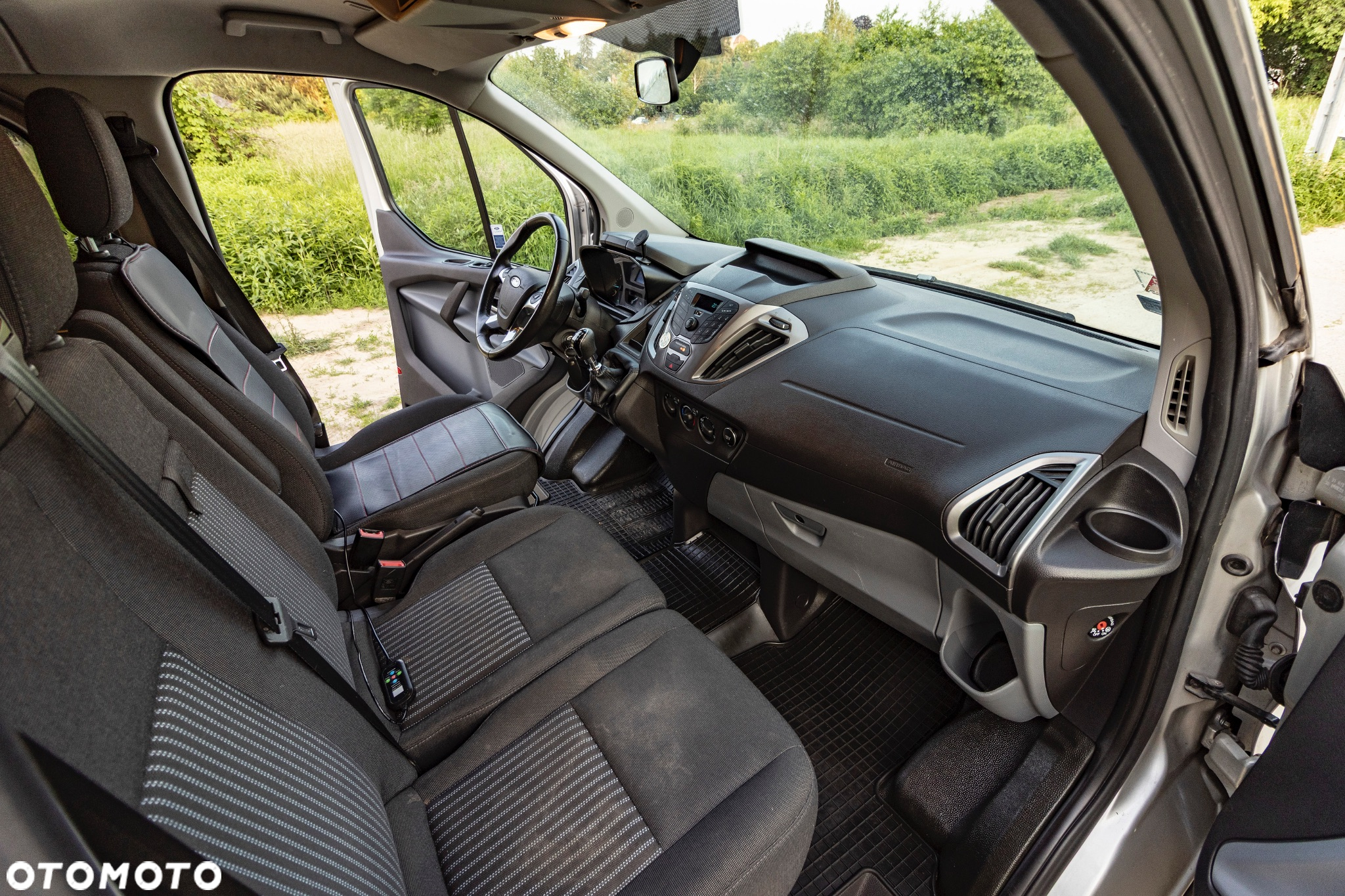 Ford Transit Custom 290 L2H1 Limited - 21