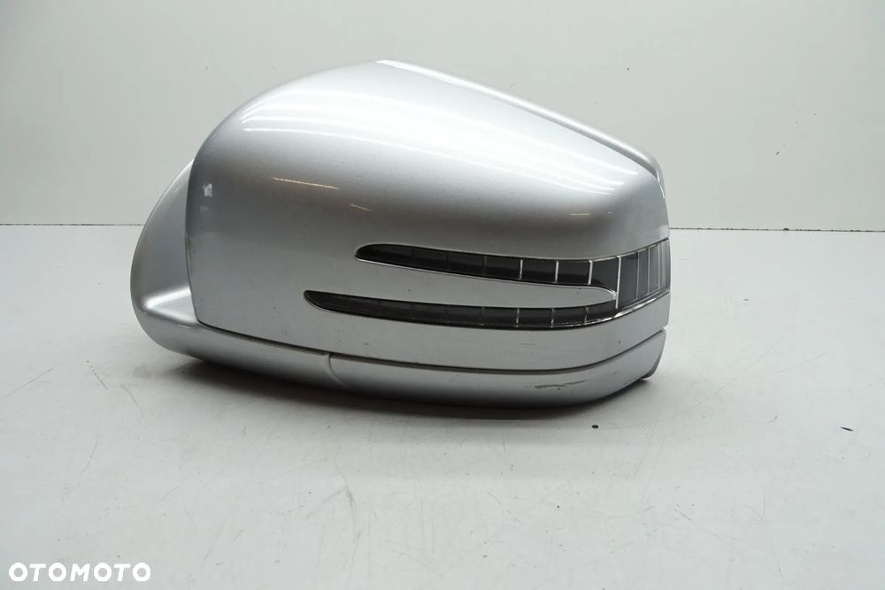 Mercedes ML GL W164 Lift Lusterko lewe 10+6 PIN C775