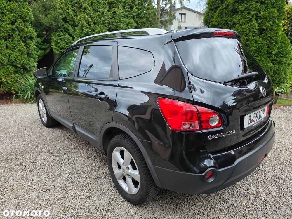 Nissan Qashqai+2 2.0 Tekna Premium - 4