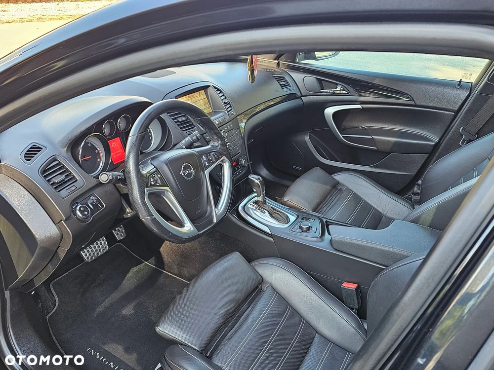 Opel Insignia - 23