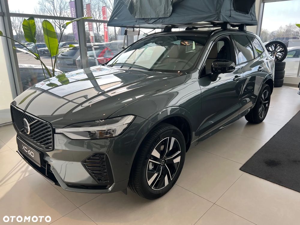 Volvo XC 60 B5 B AWD Plus Dark - 1