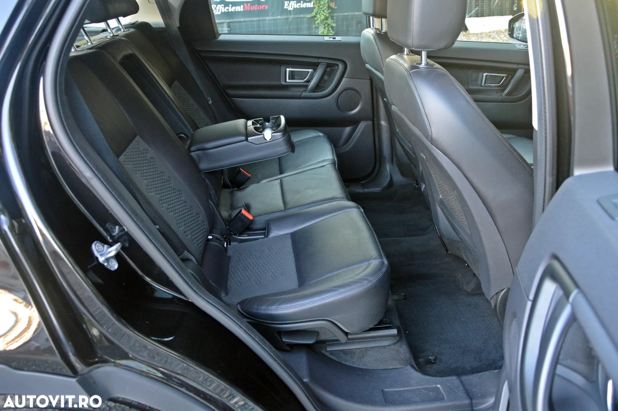 Land Rover Discovery Sport 2.0 l TD4 HSE Aut. - 7