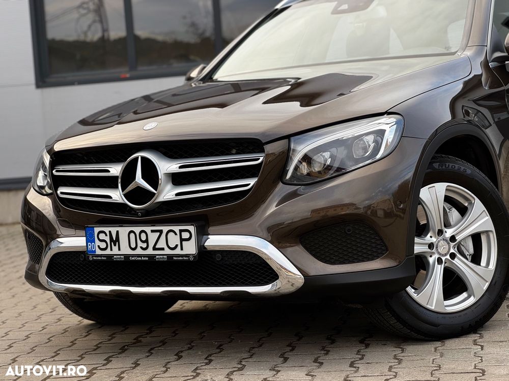 Mercedes-Benz GLC 220 d 4Matic 9G-TRONIC Exclusive - 36