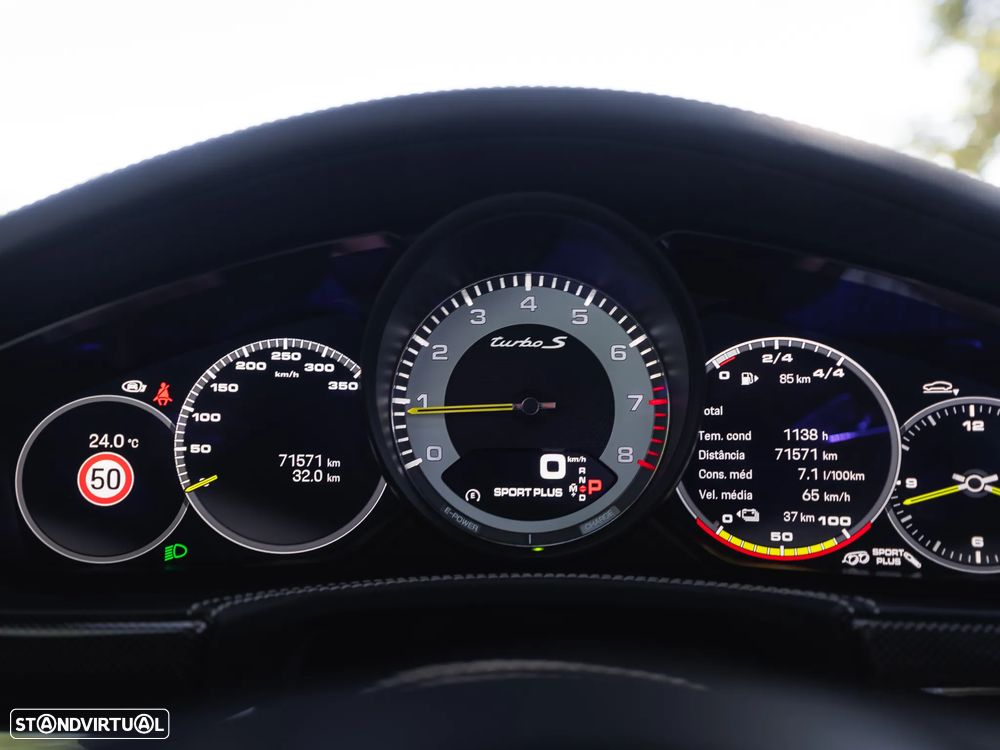 Porsche Panamera Turbo S E-Hybrid - 19