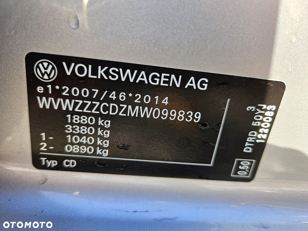 Volkswagen Golf 2.0 TDI Life - 38