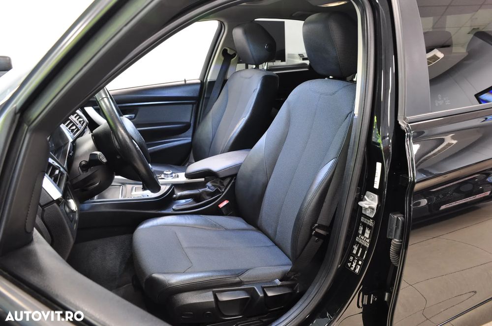 BMW Seria 3 320d xDrive AT Advantage - 13