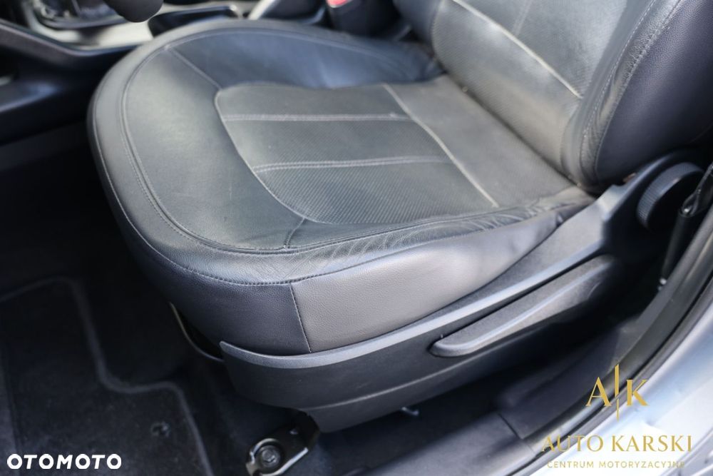 Hyundai ix35 - 27