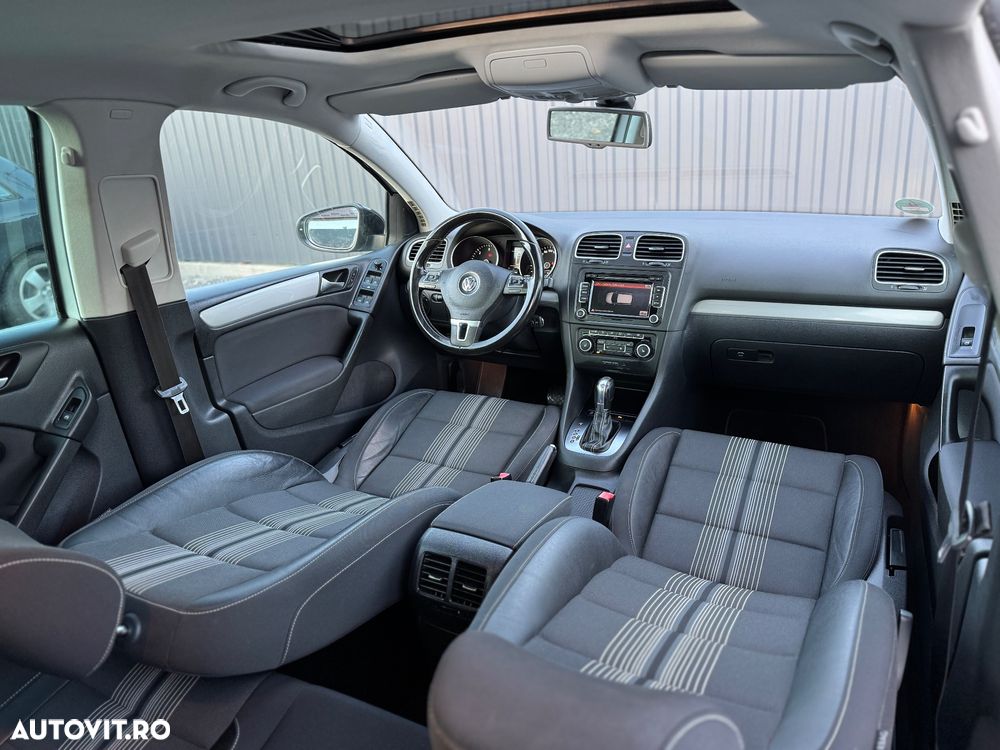 Volkswagen Golf 2.0 TDI DPF DSG MATCH - 8