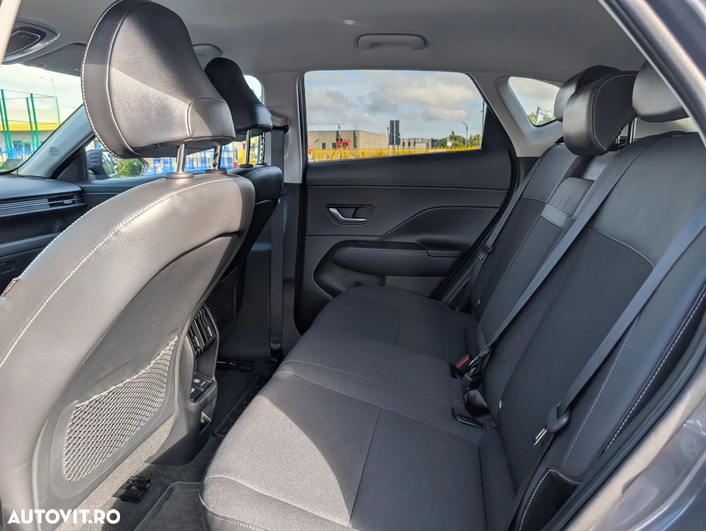Hyundai KONA BEV 204 CP 64.8 kWh Luxury - 6
