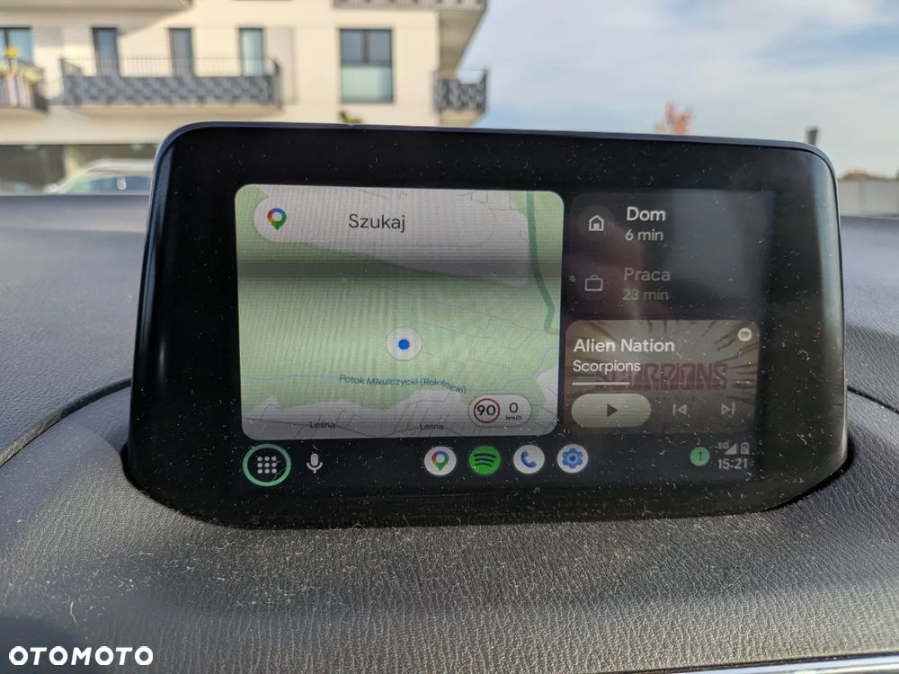 Mazda 3 2018 photo 3