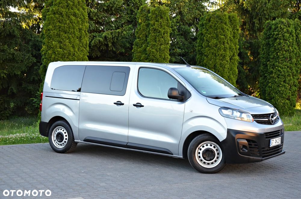 Opel Vivaro Standard Flexcab - 13
